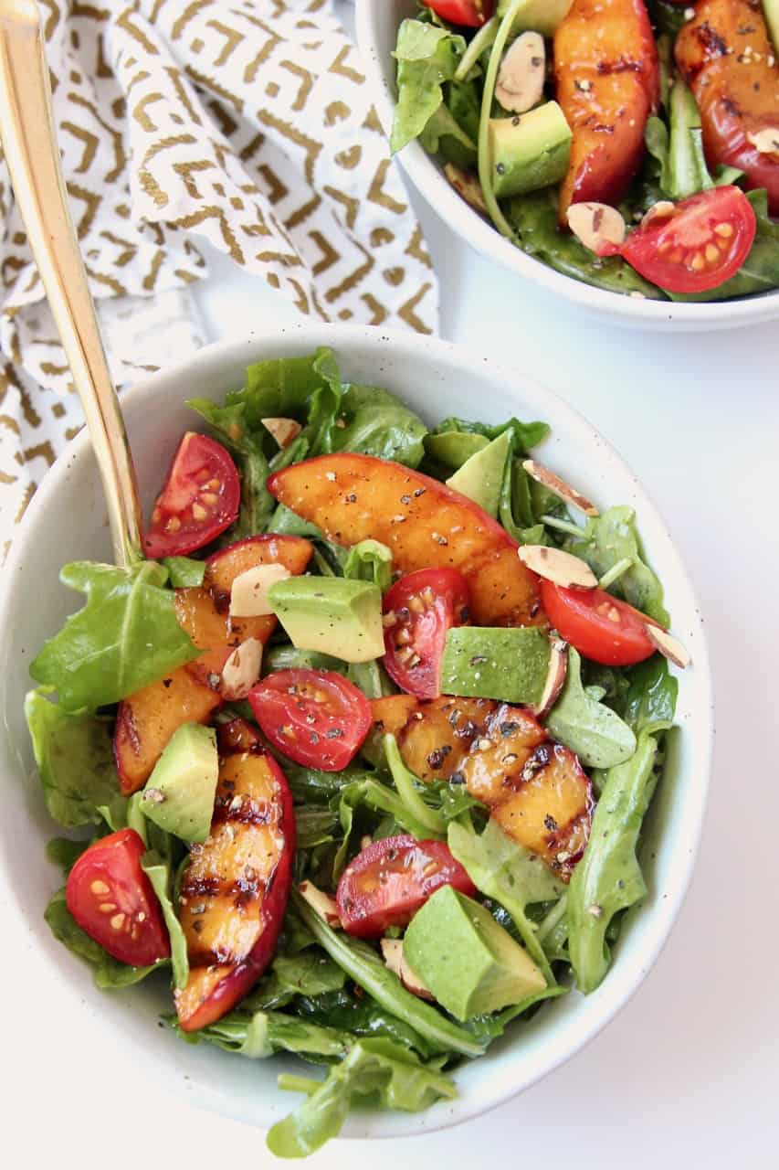 Grilled Peach Salad Recipe - Bowls Are The New Plates